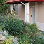 Mit Terrasse Und Herrlichem Ausblick By Interhome * Podstrana