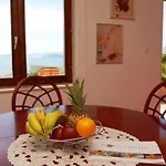 Apartamento Mit Terrasse Und Herrlichem Ausblick By Interhome